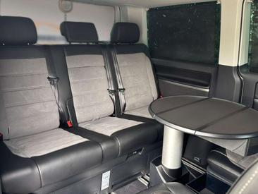 Volkswagen Multivan 4Motion Highline — photo 14