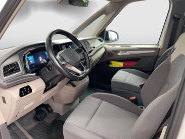 Volkswagen Multivan — photo 13