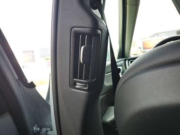 Volvo XC60 B5 — photo 21