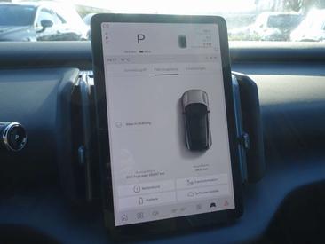 Volvo XC60 Plus Twin Motor — photo 17