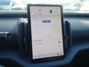 Volvo XC60 Plus Twin Motor — photo 19