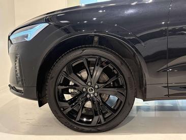 Volvo XC60 B5 Black Edition Plus — photo 3