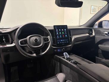 Volvo XC60 B5 Black Edition Plus — photo 4