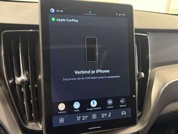 Volvo XC60 B5 Black Edition Plus — photo 12