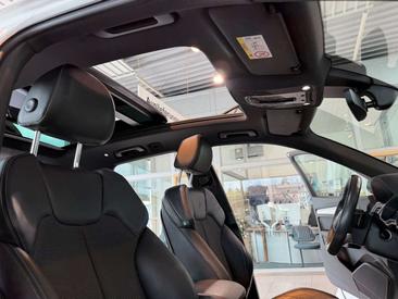 Audi Q5 S Line 40 TDI — photo 15