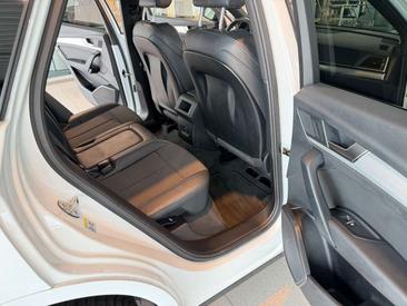 Audi Q5 S Line 40 TDI — photo 19