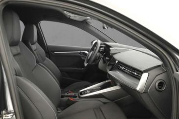 Audi S3 Sedan TFSI — photo 7