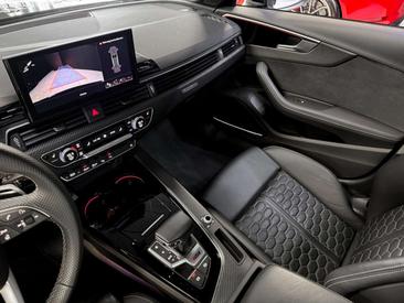 Audi RS4 Competition — photo 12