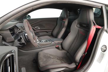 Audi R8 Performance — photo 11