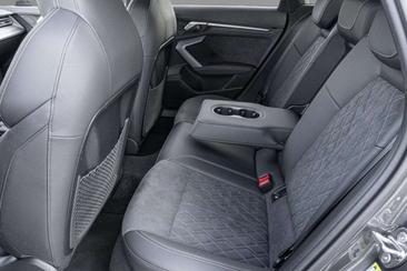 Audi S3 Sportback TFSI — photo 8