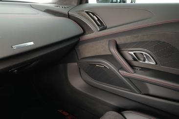 Audi R8 Performance — photo 25