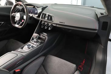 Audi R8 Performance — photo 26