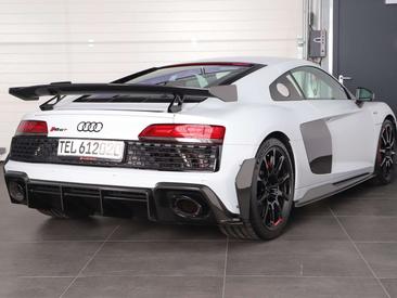 Audi R8 Performance — photo 33