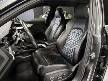 Audi S4 Avant 30 TDI — photo 11