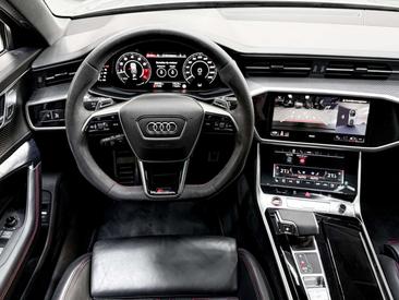Audi RS6 Performance — photo 11