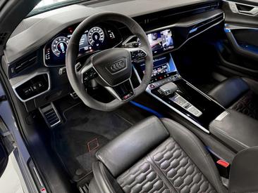 Audi RS6 Performance — photo 12
