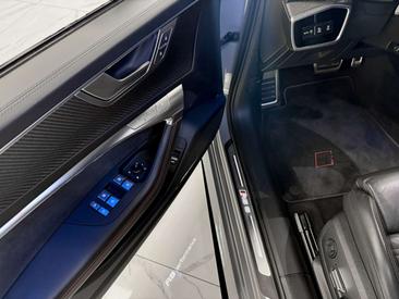 Audi RS6 Performance — photo 15