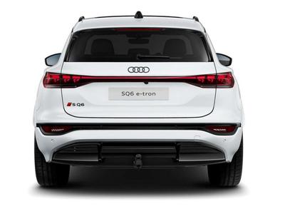 Audi SQ6 E-tron Blanc