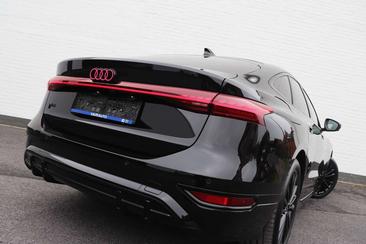 Audi A6 E-tron S Line Performance — photo 11