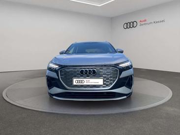 Audi Q4 E-tron S Line 40 E-tron — photo 9