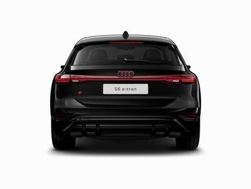 Audi S6 Avant — photo 8