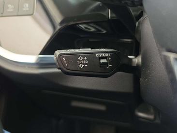 Audi Q3 Business Advanced 35 TDI — photo 12