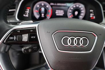 Audi A6 Avant 40 TDI — photo 14