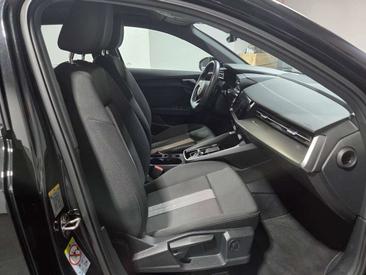 Audi A3 Sportback 35 TDI — photo 7