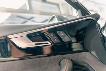 Audi RS4 Avant — photo 28