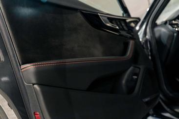 Audi RS4 Avant — photo 30