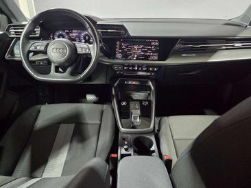 Audi A3 Sportback 35 TDI — photo 16