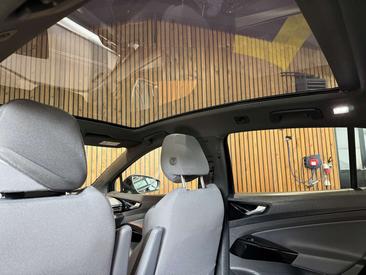Volkswagen ID.5 Pro — photo 14