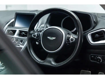 Aston Martin DB11 DB11 V8 Coupe — photo 39