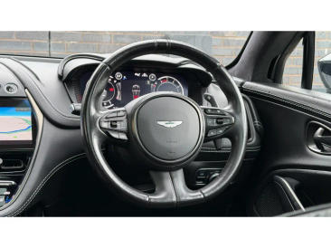 Aston Martin DBX SUV — photo 11