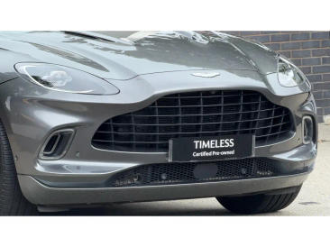 Aston Martin DBX SUV — photo 15