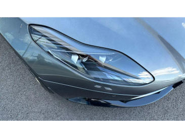 Aston Martin DB11 DB11 V8 Coupe — photo 14