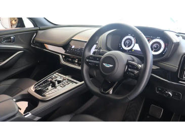 Aston Martin DBX 707 SUV — photo 6