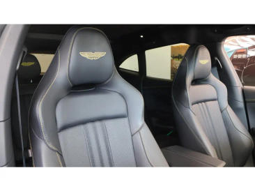 Aston Martin DBX 707 SUV — photo 10