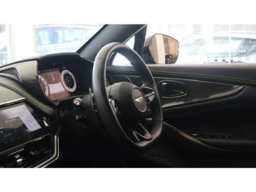 Aston Martin DBX 707 SUV — photo 13