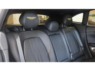 Aston Martin DBX 707 SUV — photo 15