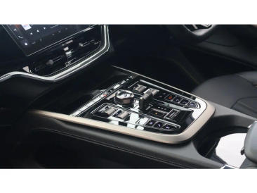 Aston Martin DBX 707 SUV — photo 21