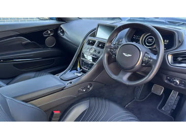 Aston Martin DB11 DB11 V8 Volante — photo 3