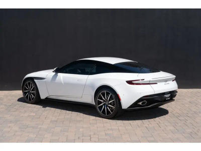 Aston Martin DB11 DB11 V8 Coupe