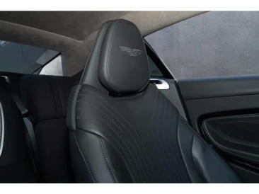 Aston Martin DB11 DB11 V8 Coupe — photo 5