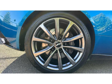 Aston Martin DB11 DB11 V8 Volante — photo 23