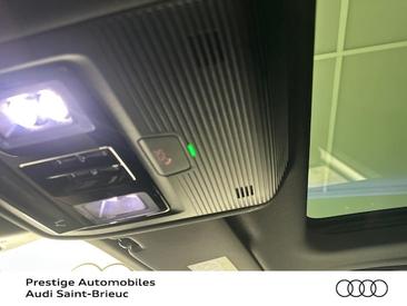 Audi Q3 TFSI E S Line E-hybrid 272 Ch S Tronic — photo 19