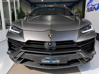 Lamborghini Urus Performante