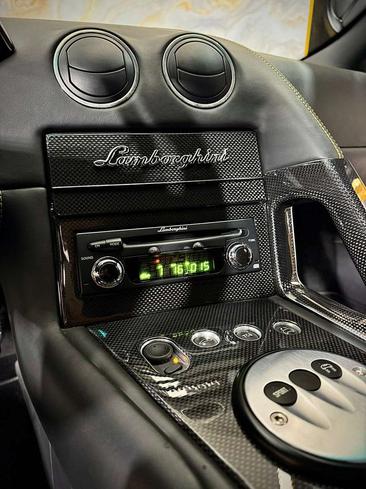 Lamborghini Murciélago — photo 39
