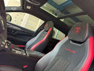 Lamborghini Urus Performante — photo 15