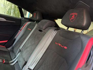 Lamborghini Urus Performante — photo 25